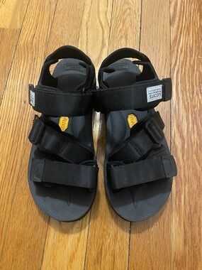 Suicoke sandals